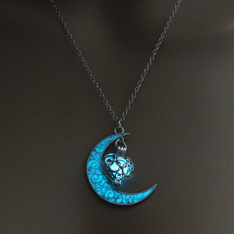 Luxurious Luminescent Pendant Necklace | Elegant Glow for Every Occasion